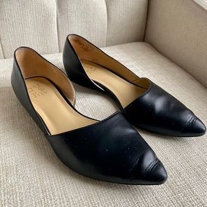 Naturalizer Pointed Toe Flats